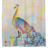 Majestätischer Pfau auf einem Zaun - abstrakt Duschvorhang (Vorderseite)