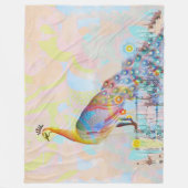 Majestätischer Pfau auf einem Zaun - abstrakte Kun Fleecedecke (Vorderseite)