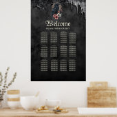 Majestätischer schwarzer Rabe sitzt stolz inmitten Poster (Küche)