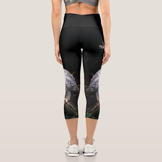 Majestätischer Winterschneeauuler Monogramm-indivi Capri Leggings (Rückseite)