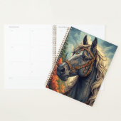 Majestätisches Pferd mit goldenem Schmuck Planer (Anzeige)