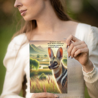 Majestic Aardwolf Besast Roaming der Wiese Postkarte