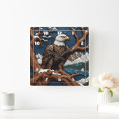 Majestic Bald Eagle in der Winterlandschaft Quadratische Wanduhr (Zuhause)