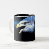 Majestic Bald Eagle Zweifarbige Tasse (Vorderseite Links)