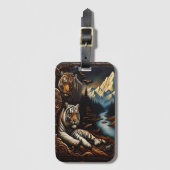 Majestic Bengalische Tiger in der Berglandschaft Gepäckanhänger (Vorderseite Vertikal)