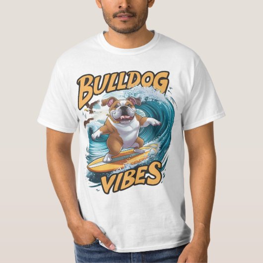 Majestic Bulldog Surfer T-Shirt (Vorderseite)