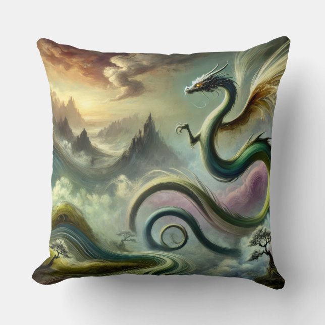 Majestic Celestial Dragon über Fantasy Mountains Kissen (Vorderseite)