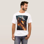 Majestic Dragon inmitten kosmischer Flammen T-Shirt (Vorne ganz)