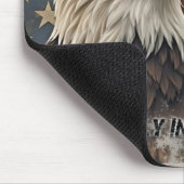 Majestic Eagle & Flag - Geist der Freiheit Mousepad (Ecke)