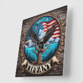 Majestic Eagle Over Mountains und die amerikanisch Quadratische Wanduhr (Winkel)