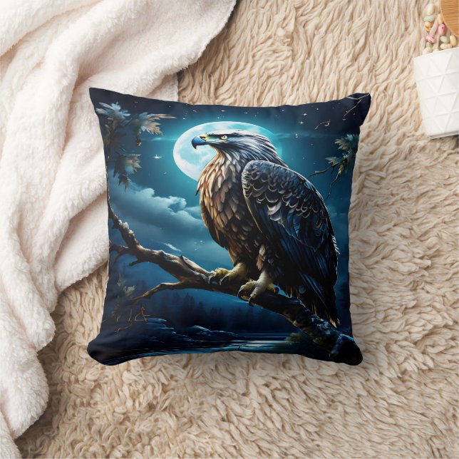 Majestic Eagle unter dem Moonlit Sky Kissen (Decke)