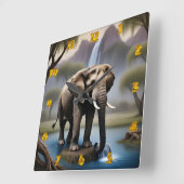 Majestic Elephant am ruhigen Wasserfall bei Dämmer Quadratische Wanduhr (Winkel)