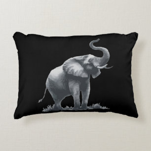 Majestic Elephant mit Raised Trunk Gray Black Dekokissen