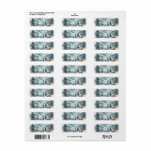 Majestic Elk steht inmitten schneebedeckter Berge (Vorne)