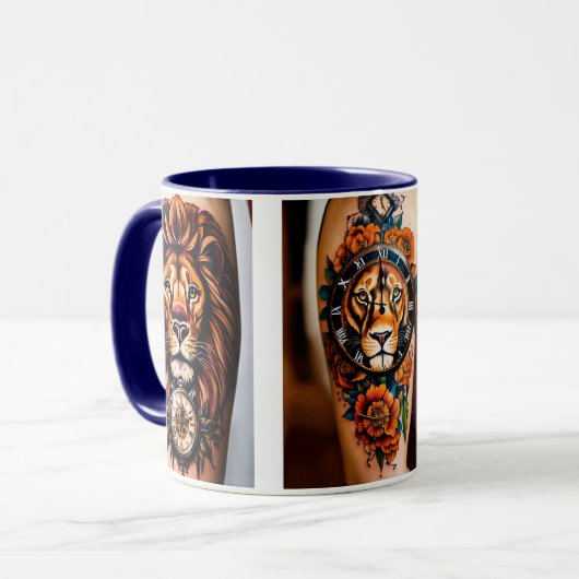 "Majestic Fusion: Lion and Clock Tattoo Design" Tasse (Vorderseite Links)
