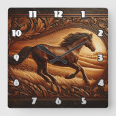 Majestic Galloping durch goldene Felder Quadratische Wanduhr (Vorderseite)
