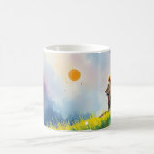 Majestic Lion auf einem sonnigen Hügel Kaffeetasse (Mittel)