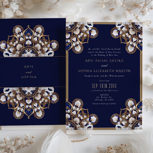 Majestic Midnight Blue and Gold Floral Wedding Einladung