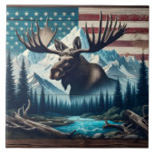 Majestic Moose Against Mountains and American Flag Fliese (Vorderseite)
