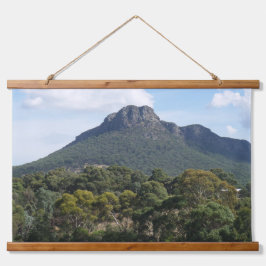 Majestic Mount Sturgeon from Dunkeld Wandteppich Mit Holzrahmen