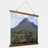 Majestic Mount Sturgeon from Dunkeld Wandteppich Mit Holzrahmen (Gewinkelt)