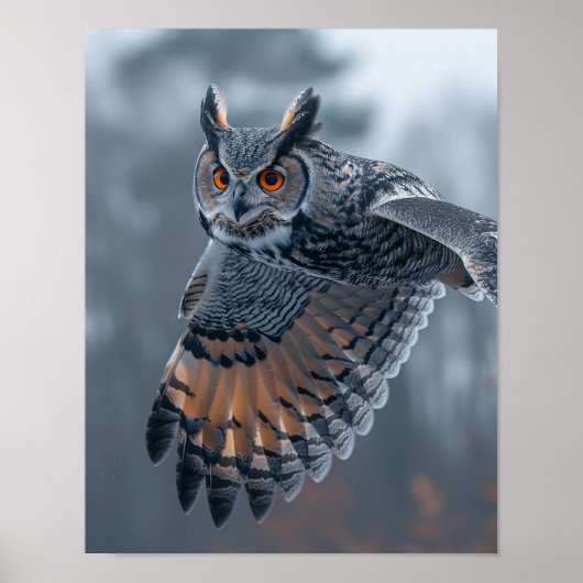 Majestic Owl Fliegen im Himmel Poster (Vorne)
