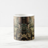 Majestic Owl in einem Wald Kaffeetasse (Mittel)