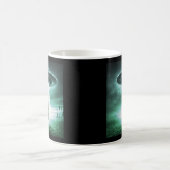 Majestic Rooster Under Alien Light - Sci-Fi Farm E Kaffeetasse (Mittel)