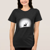 Majestic Stag Silhouette Under Lunar Light Tri-Blend Shirt (Vorderseite)