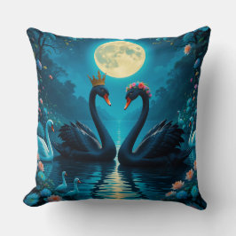 Majestic Swans unter Moonlit Sky Kissen
