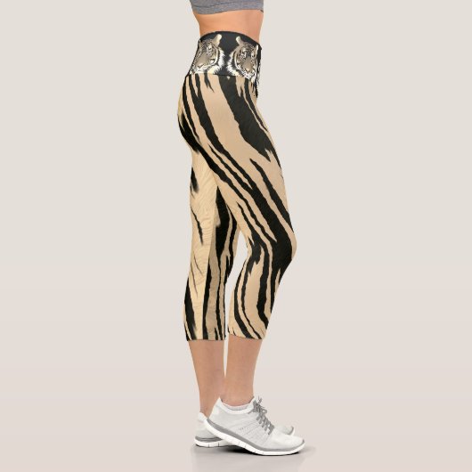 Majestic Tiger Capri Leggings (Rechts)