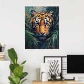 Majestic Tiger in Jungle Foliage Poster (Heimbüro)