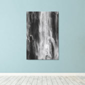 Majestic Wasserfall Boka, Slowenien, schwarz und w Leinwanddruck (Insitu (Holzboden))