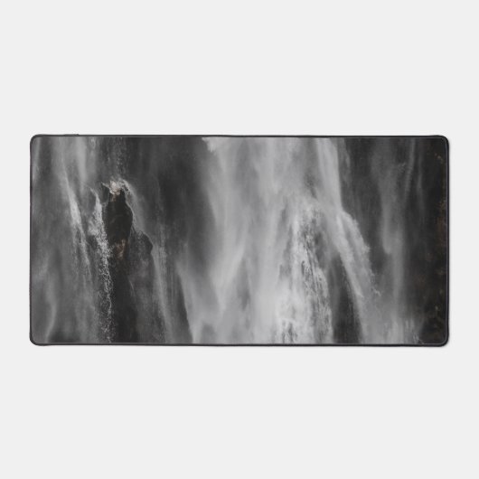 Majestic Wasserfall Boka, Slowenien, schwarz und w Schreibtischunterlage (Vorderseite)