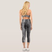 Majestic waterfall Boka, Slowenien Capri Leggings (Rückseite)