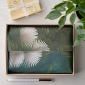 Majestic White and Blue Peacock in Forest Seidenpapier (Geschenk)