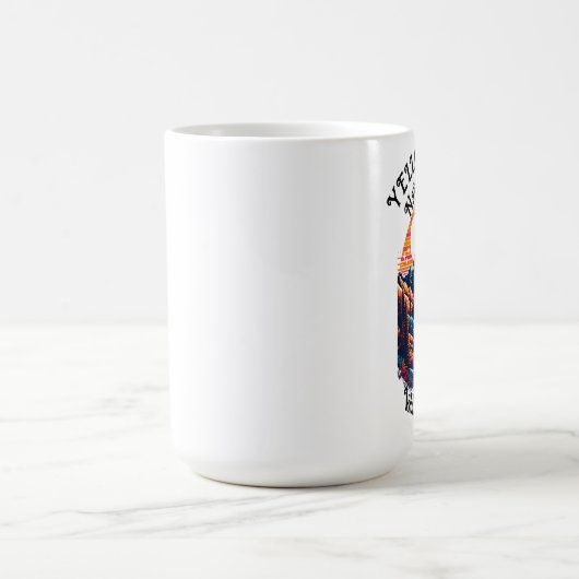 Majestic Wolf mit Berggipfeln Kaffeetasse (Mittel)