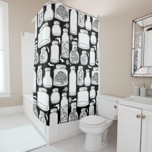 makabre medizinische Exemplare Schwarz-weiß gotisc Duschvorhang (Beispiel)