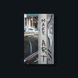 MAKE ART New York Graffiti Street Fotografie NYC Leinwanddruck<br><div class="desc">Das Original-Farbfoto eines Metallpolsters mit Graffiti-Rührwerk MAKE ART. Fotografiert auf einer Straße in New York City. Viele weitere NYC- und Naturfotos sind in diesem Shop erhältlich. Sehen Sie nicht genau,  wonach Sie suchen? Kontaktieren Sie Rebecca um ein Produkt speziell für Sie zu gestalten!</div>