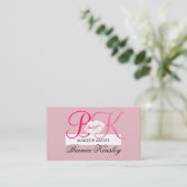 Makeup Artist Business Card Pink Initial Monogram Visitenkarte (Stehend Vorderseite)