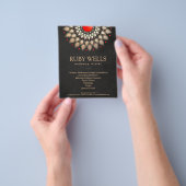 Makeup Artist Gold und Red Mandala Flyer (Gruppe)