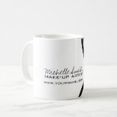 Makeup-Symbol Frauengesicht in Schwarz-weißen rote Kaffeetasse (Vorderseite Links)