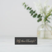 Makeup und Hair Stylist Gold Black Script Mini Visitenkarte (Stehend Vorderseite)