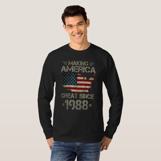 Making America Great Since 1988 USA Flag Retro Bir T-Shirt (Vorne ganz)