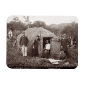 Making Tappa, a native tuth, c.1875 (sepia Foto) Magnet (Horizontal)