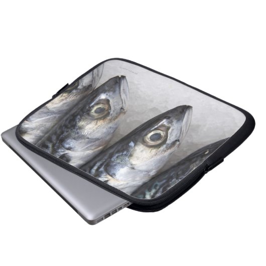 Makrele, frischer Fisch des Tages Laptopschutzhülle (Vorne Knopf)