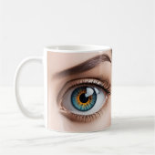 Makro der weiblichen Augen Kaffeetasse (Links)