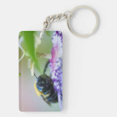 Makroaufnahme der Hummel Schlüsselanhänger (Rückseite)