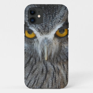 Makroschwarzweiss-Scops Eule iPhone 11 Hülle