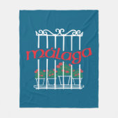 Malaga, Fenster mit Blumen Fleecedecke (Vorderseite)